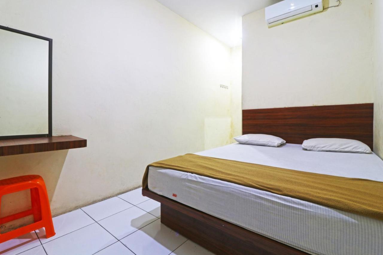 Guest House Taman Sari Syariah Pekanbaru Bagian luar foto
