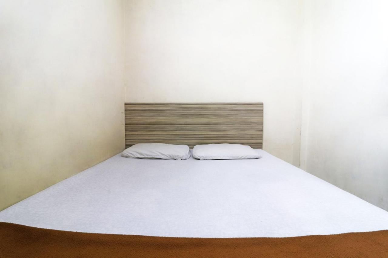 Guest House Taman Sari Syariah Pekanbaru Bagian luar foto