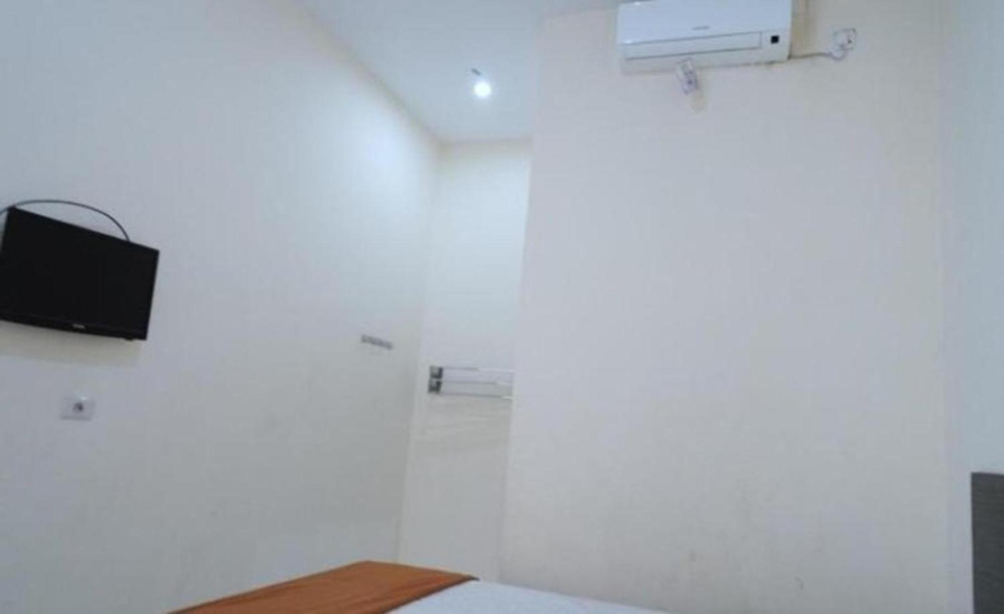 Guest House Taman Sari Syariah Pekanbaru Bagian luar foto